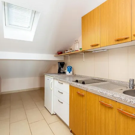 Apartman Ana Krk Town Exterior photo