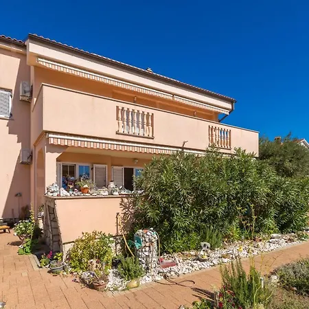 Apartman Ana Krk Town Exterior photo