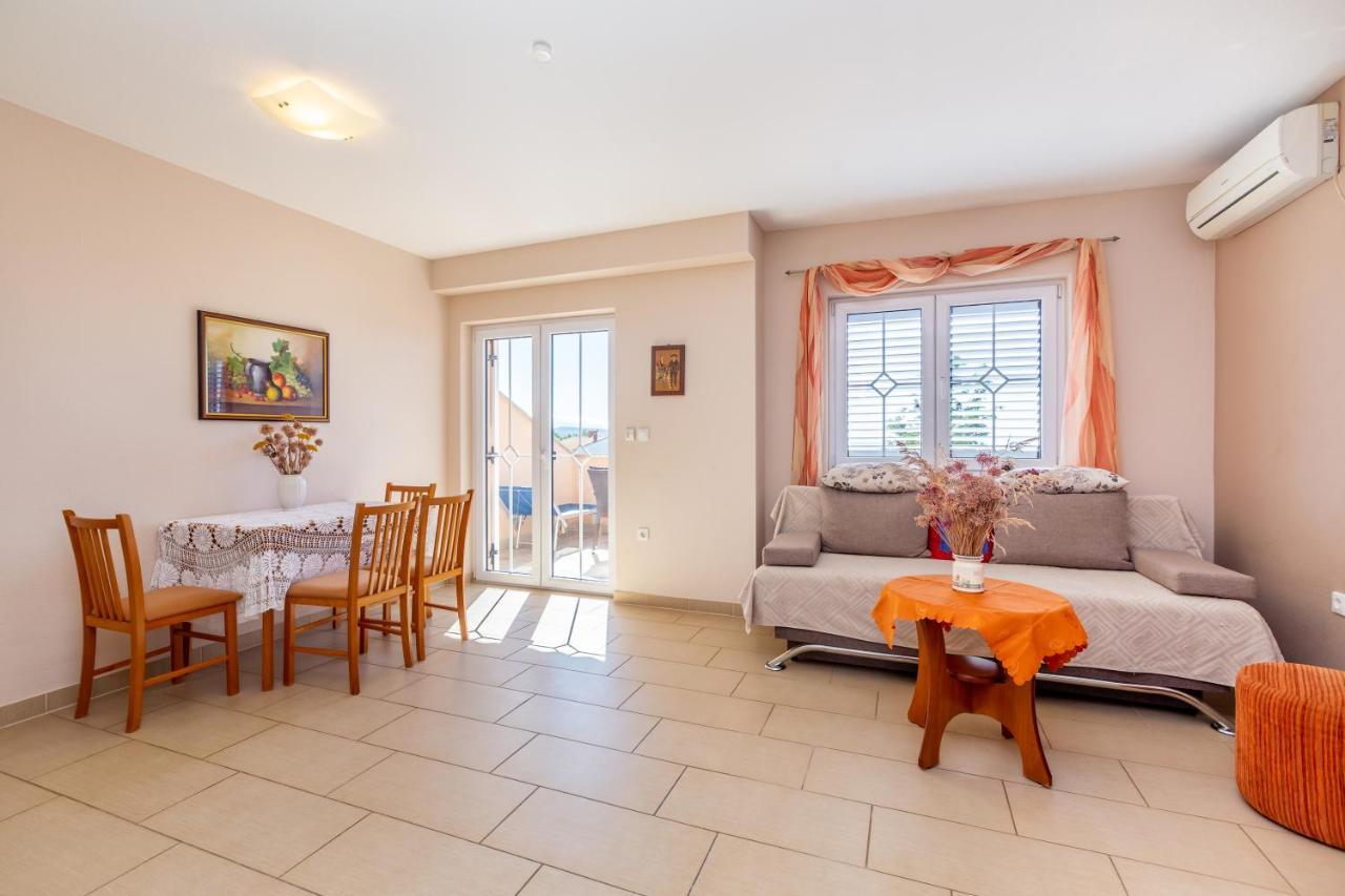 Ana Apartment Krk Town