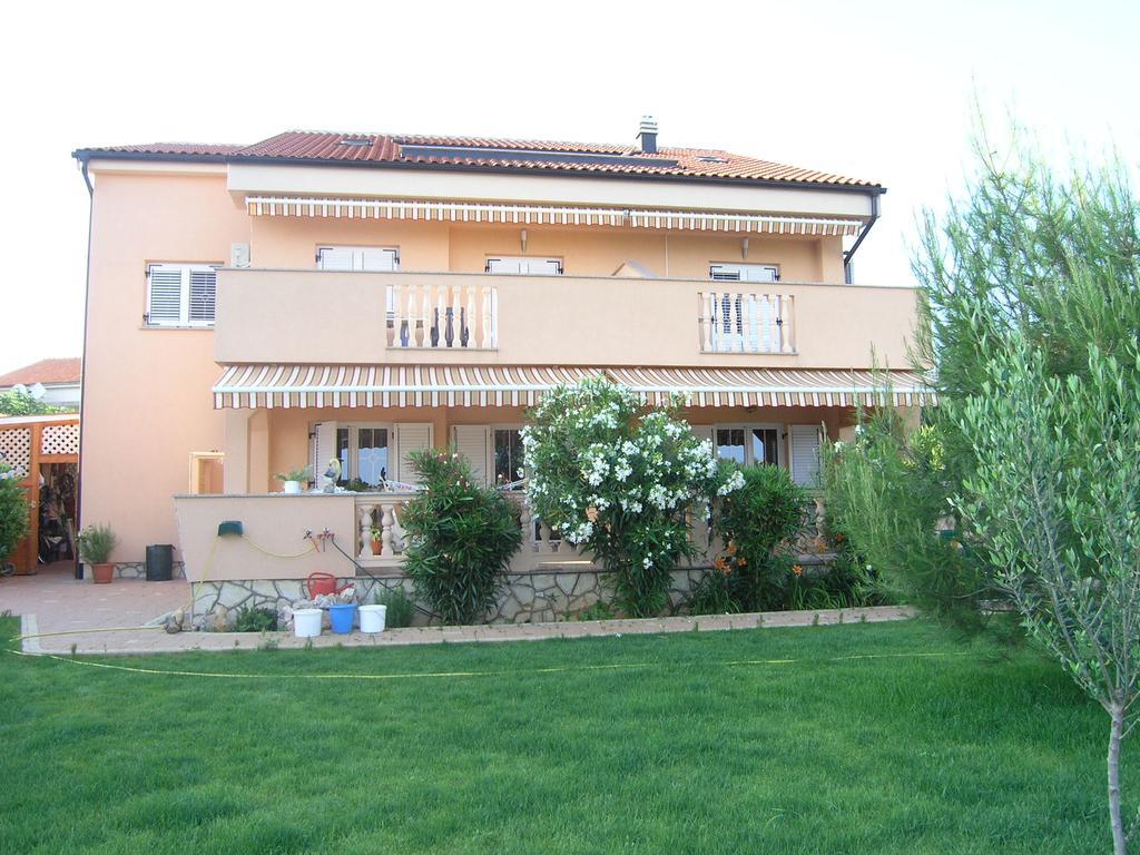 Ana Appartement *